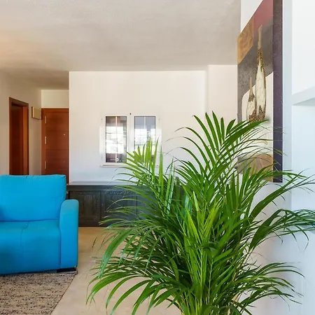 Malagasuite Carihuela Seaview Torremolinos