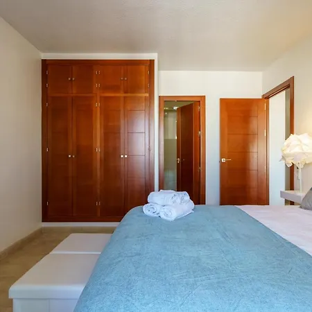 Malagasuite Carihuela Seaview Torremolinos