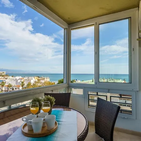 Malagasuite Carihuela Seaview Apartment