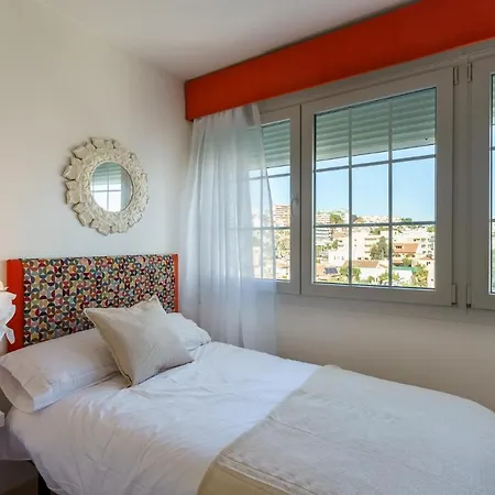 Malagasuite Carihuela Seaview Apartment Torremolinos